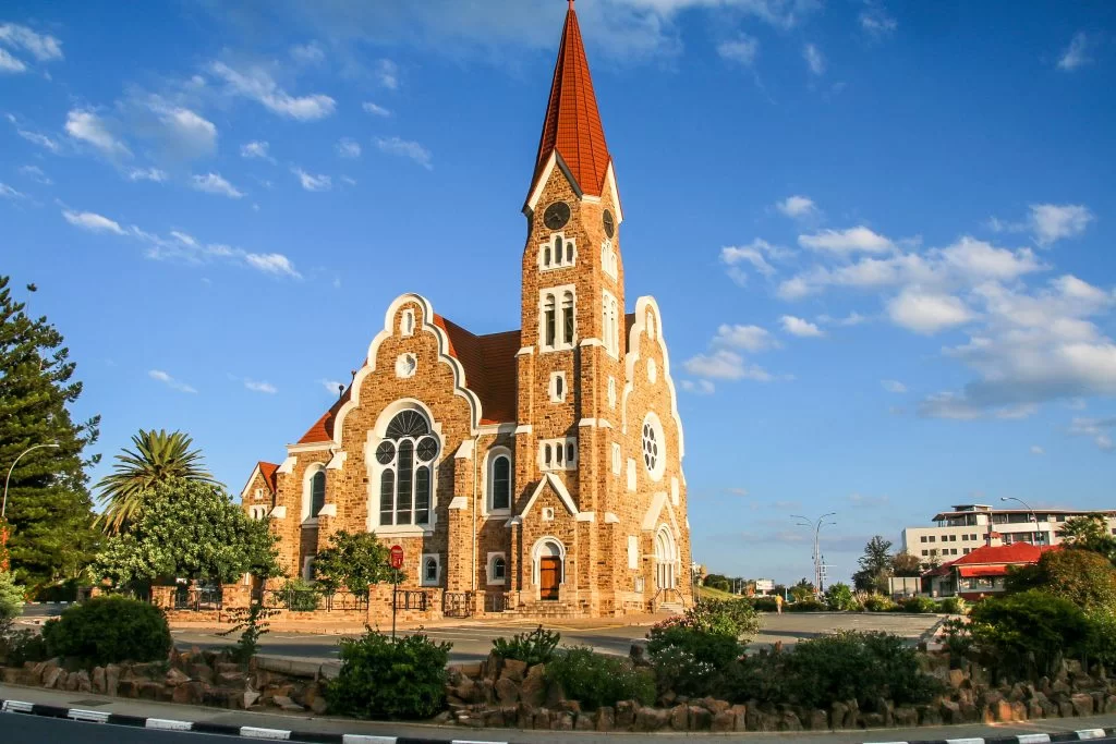visiter christuskirche windhoek namibie La Voyagerie