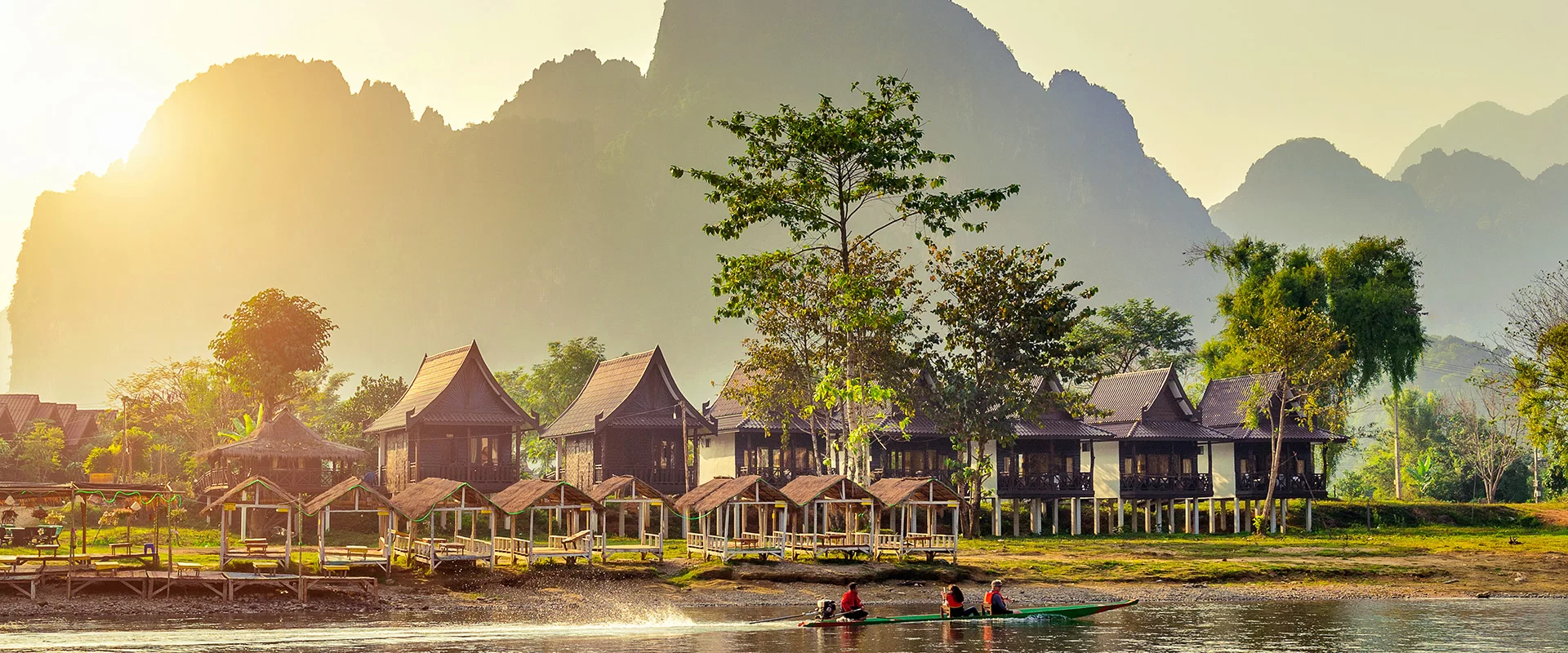 visiter van vieng au Laos