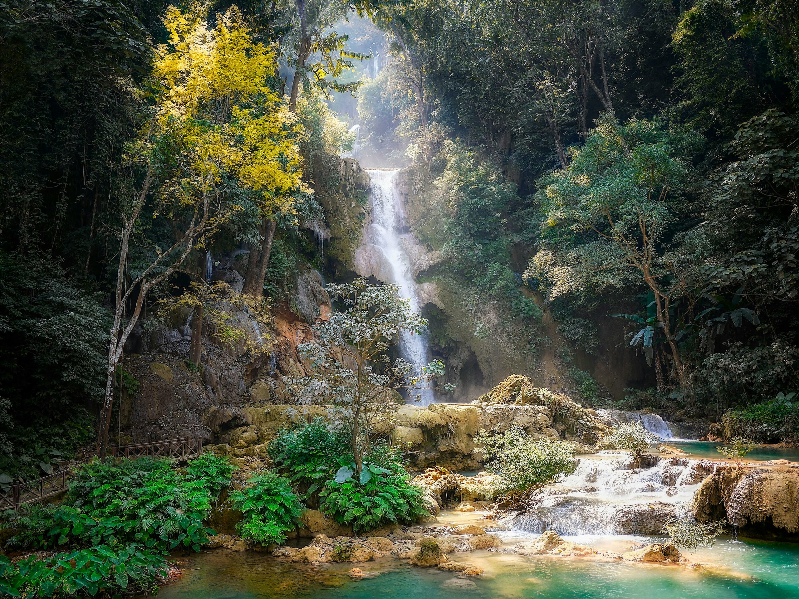 voir les chutes d'eau laos