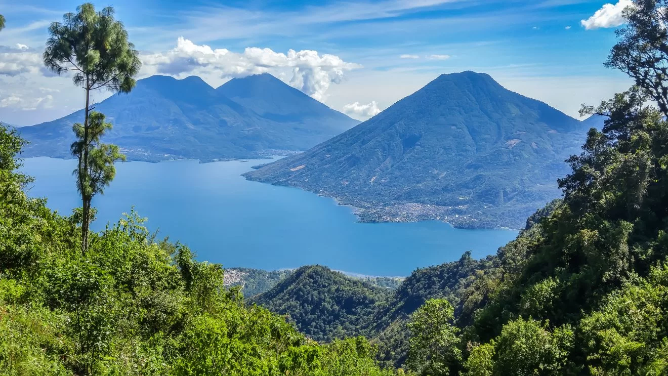 lac atitlan guatemala