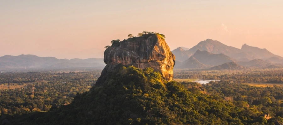 Jour 4 – Habarana - Sigiriya - Minneriya - Habarana