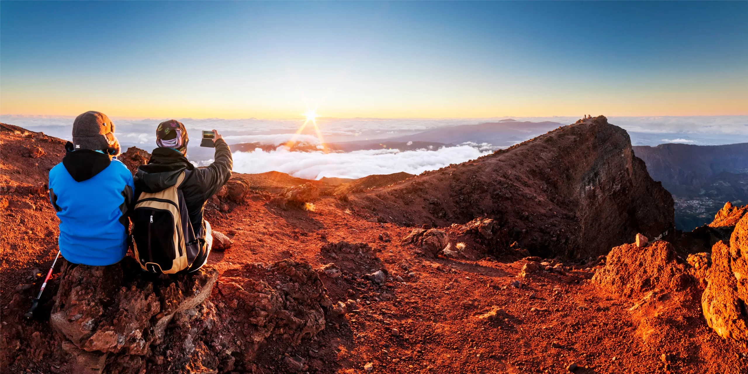 jour 4 - sunrise at Piton des Neiges - copyright Dronecopters (3)