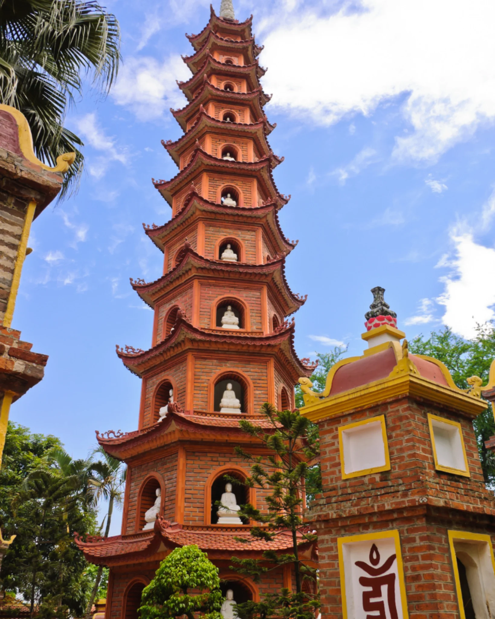pagode voyage sur mesure vietnam