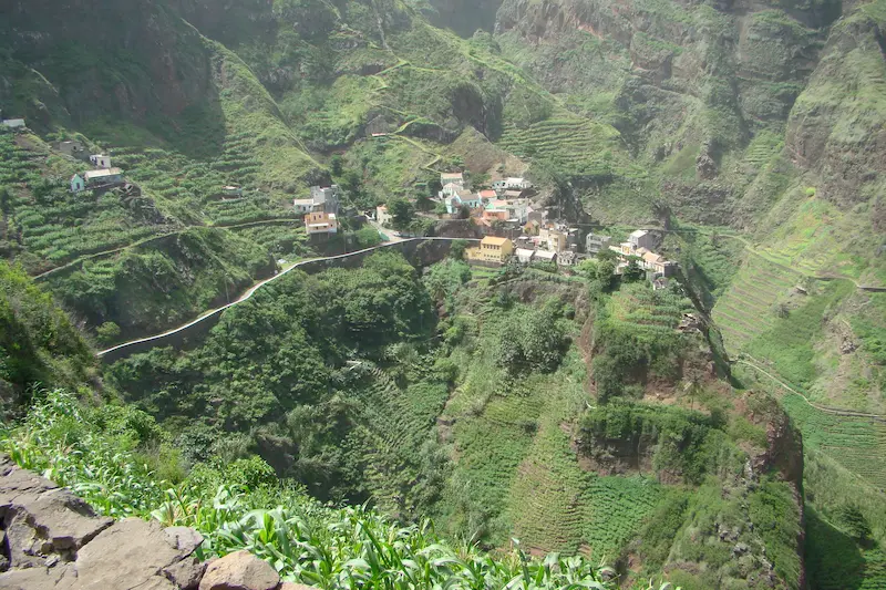 Santo antao fontainhas la voyagerie